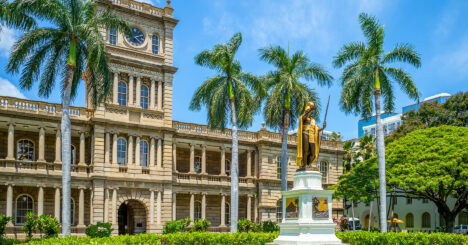 Kamehameha Statues And State Supreme Court, Hawaii